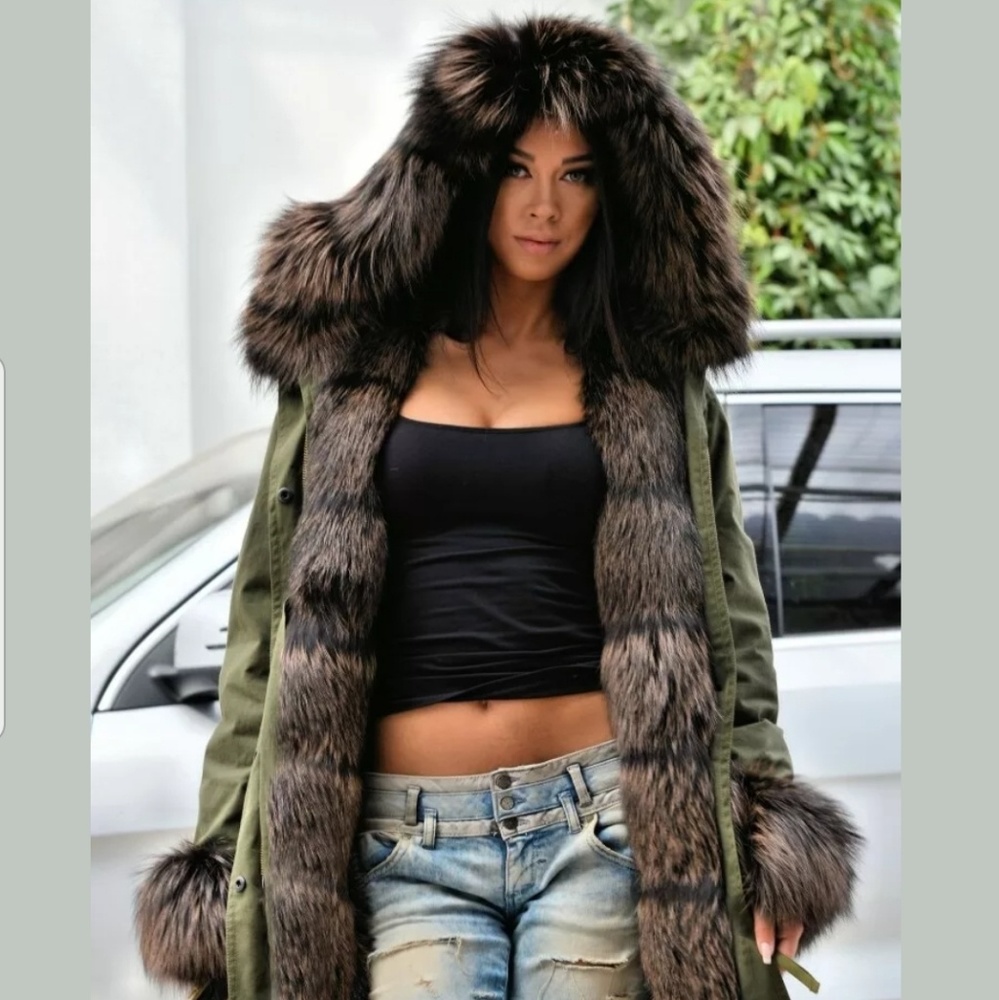 New Winter Faux Fur Hooded Jacket Winter Coat Parka Warm Brown Snow Puffer